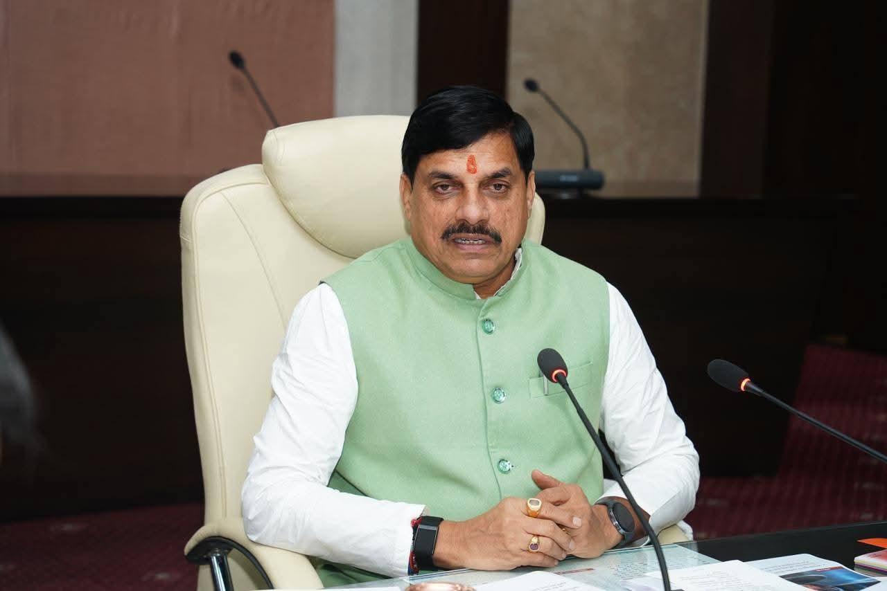 सीहोर कलेक्टर ने शासन को सौंपी जांच रिपोर्ट, 31.48 हेक्टेयर वनभूमि पर अतिक्रमण का मामला उजागर