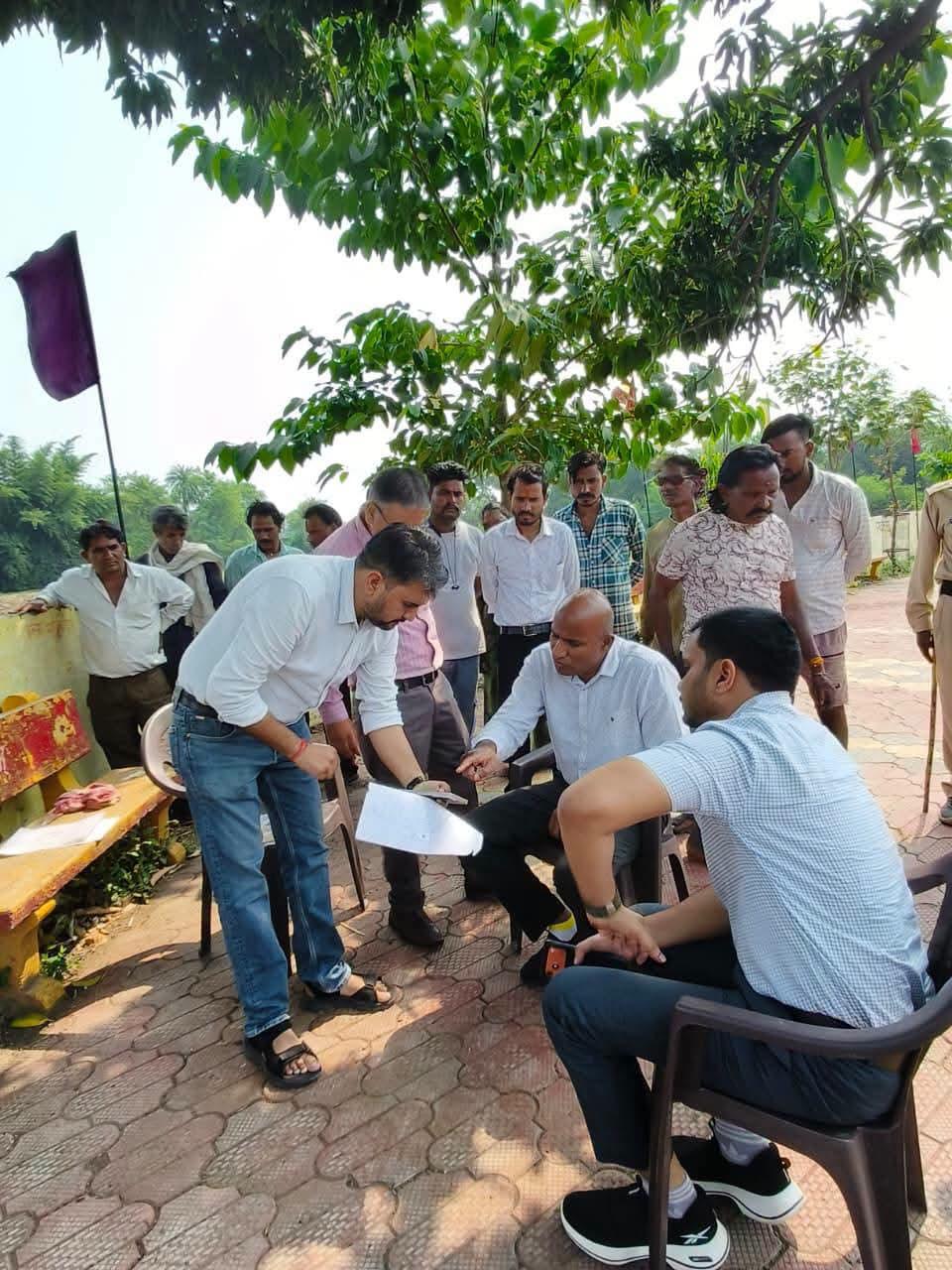 स्वामित्व अधिकार अभिलेखों के पंजीयन में लाएं तेजी, लक्ष्य के अनुरूप करें कार्य कलेक्टर बालागुरू के.